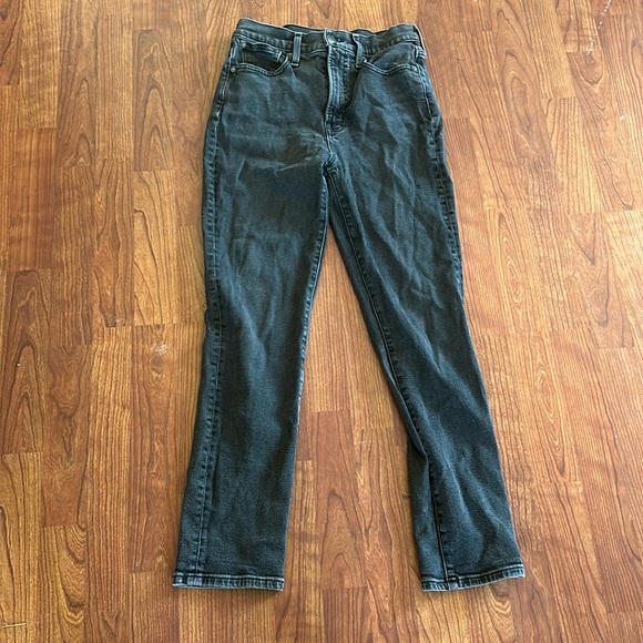 Madewell Denim - Madewell black jeans size 26. The perfect vintage Jean.